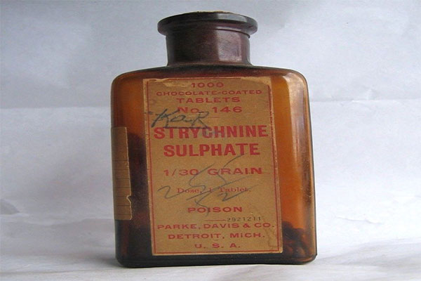 Strychnine poison